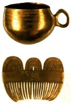 Ola e pente de ouro, seguramente, un agasallo do heroe para a Mater